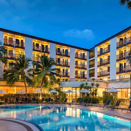 מלון Ibis Phuket Patong